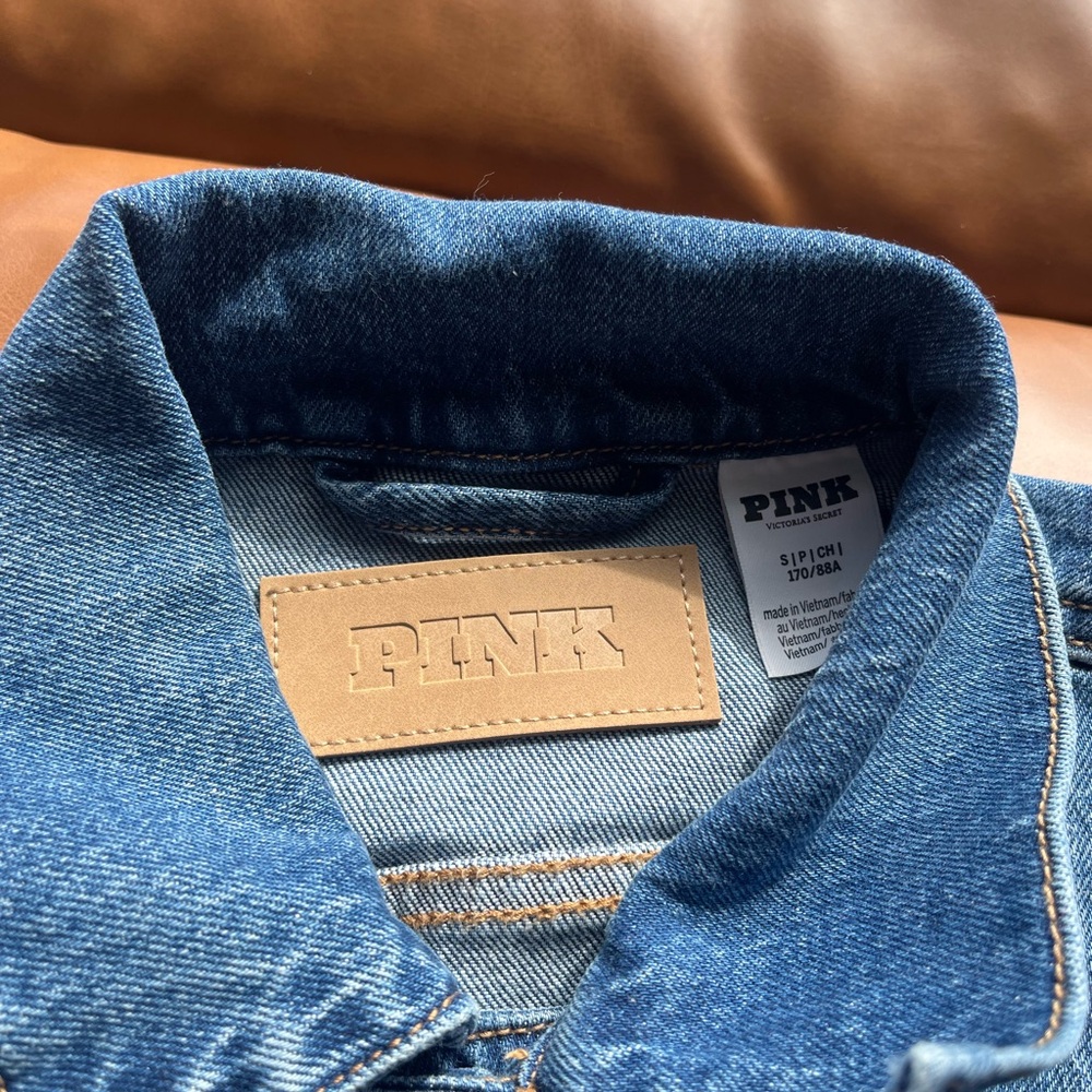 New PINK denim jacket - Picture 6 of 10